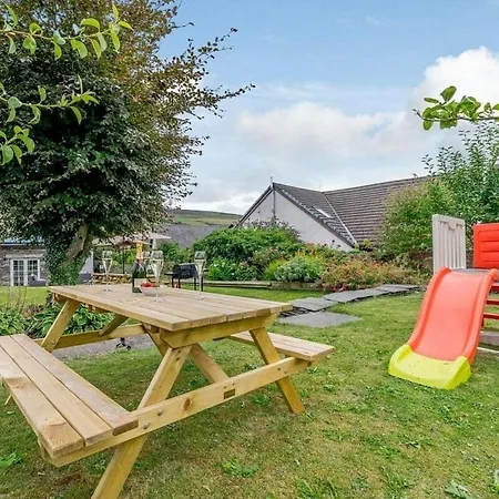 Tatil Evi Luxury Farmhouse Spacious Garden 6 Bedrooms